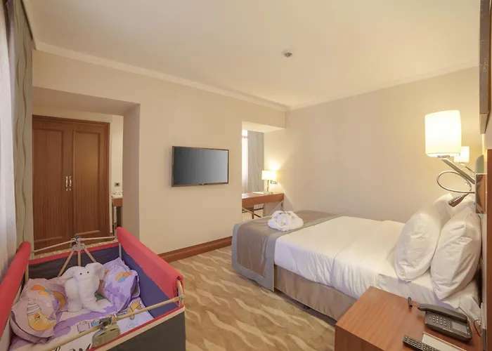 Lamec Hotel Business